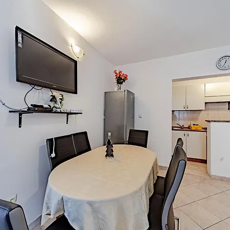 By The Sea Ubli, Lastovo - 8344 Appartement Uble