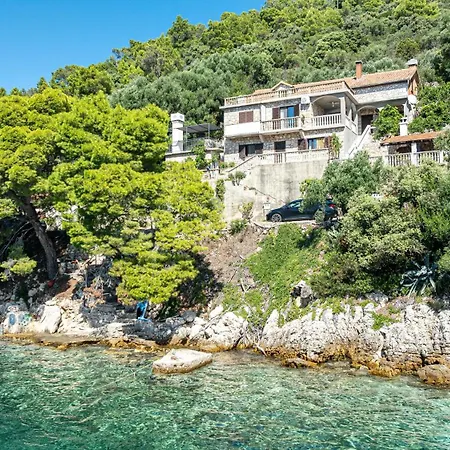 By The Sea Ubli, Lastovo - 8344