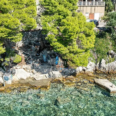 Apartment By The Sea Ubli, Lastovo - 8344